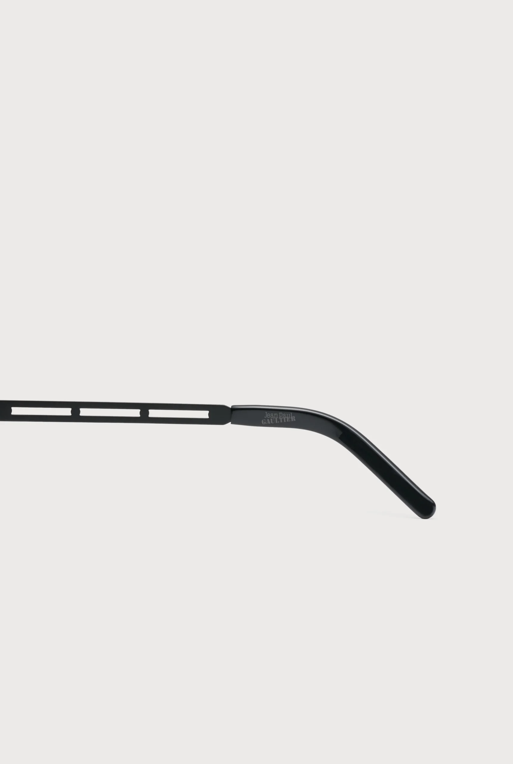The Black 56-5102 Sunglasses