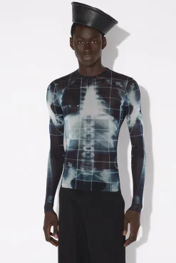 The Black Squeletor Top