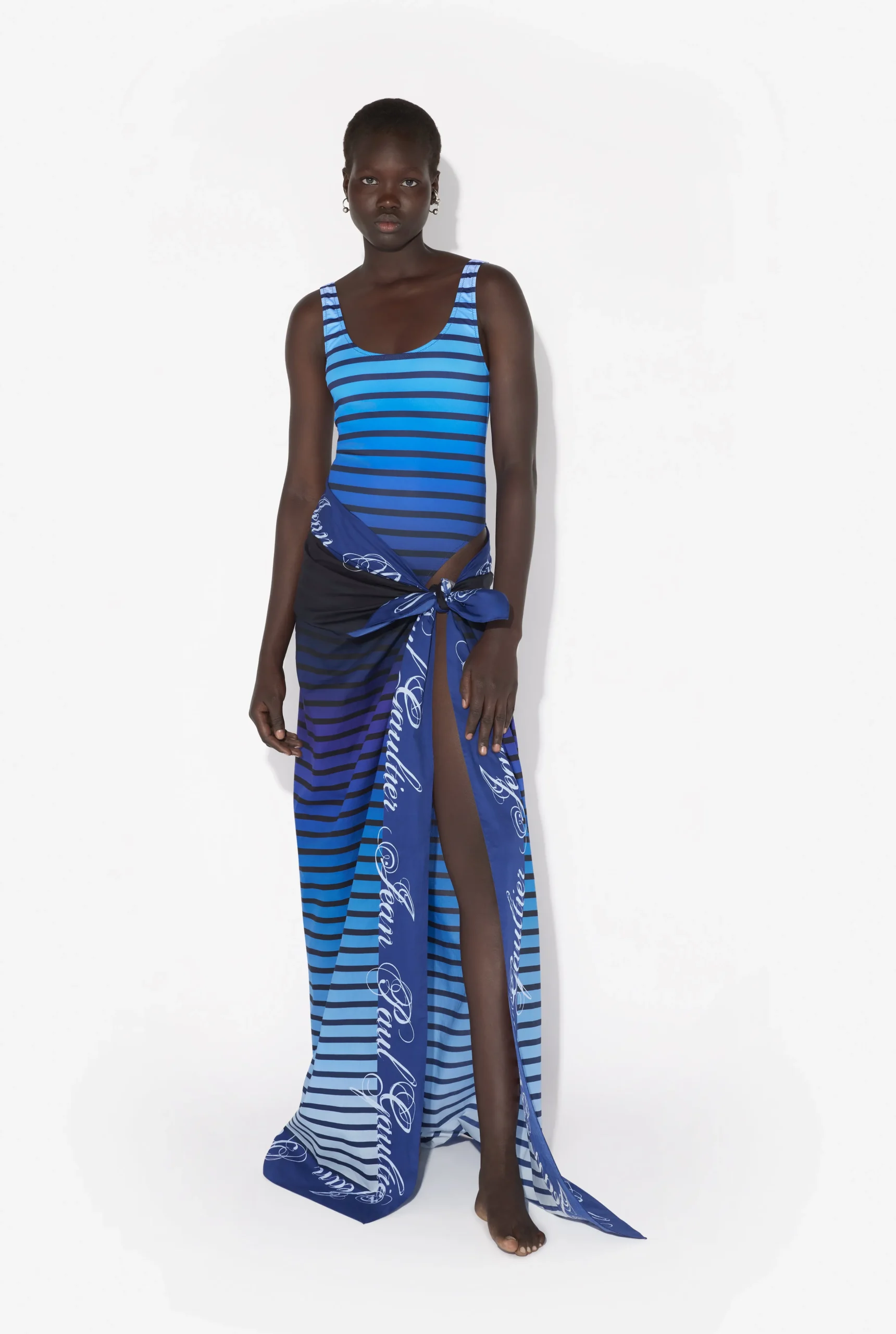 The Gradient Marinière Sarong