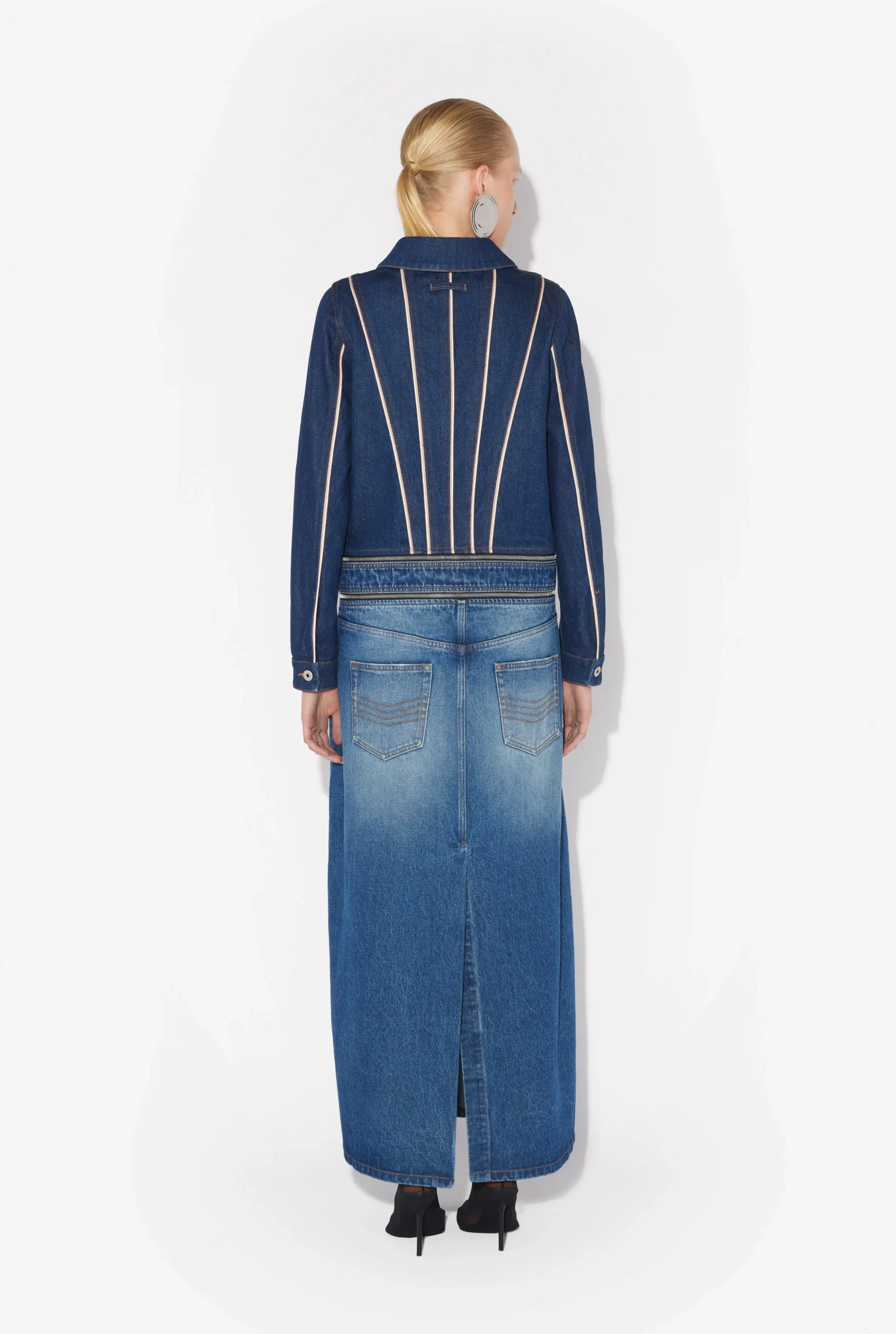 The Two-Ways-to-Wear Denim Coat